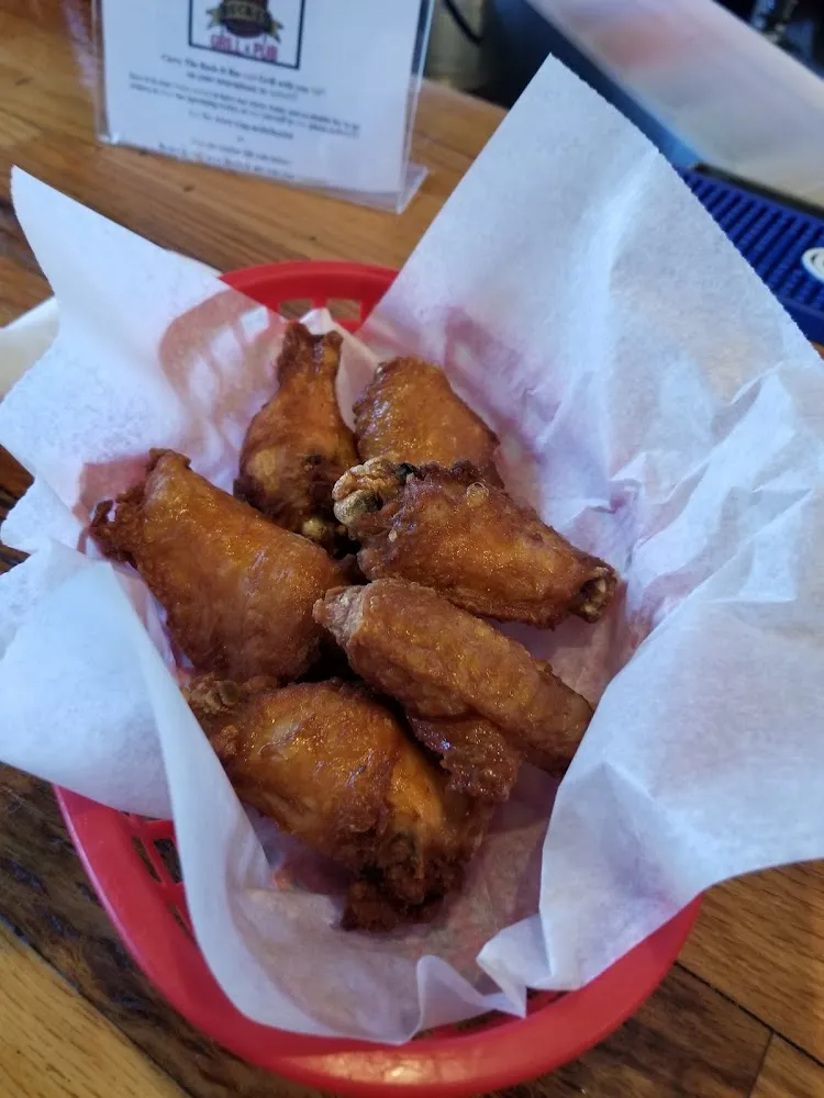 Chicken Wings Comes in 3 Flavoers